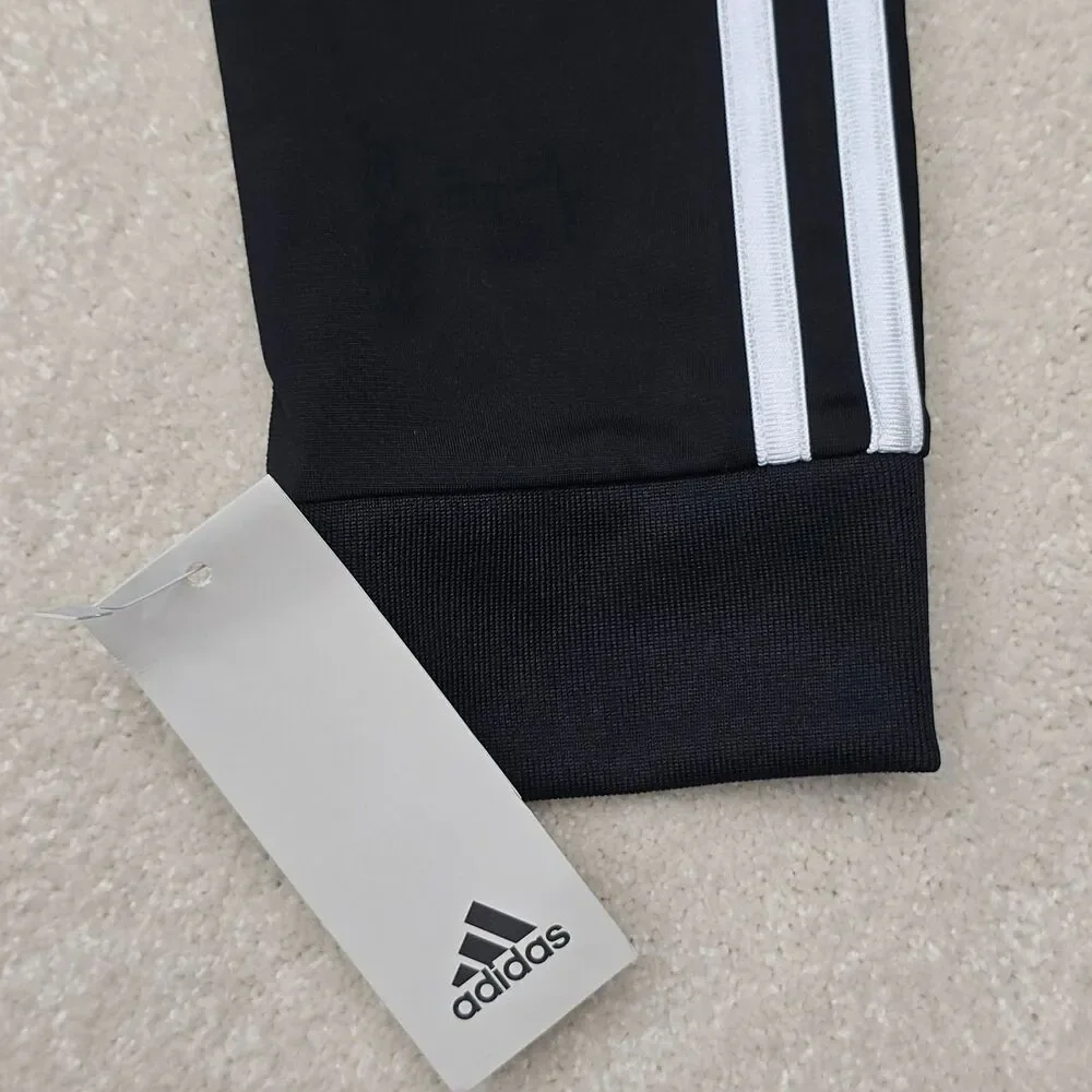 adidas essentials boy